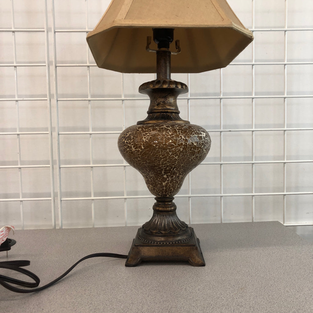MOSAIC LIGHT UP BASE LAMP.