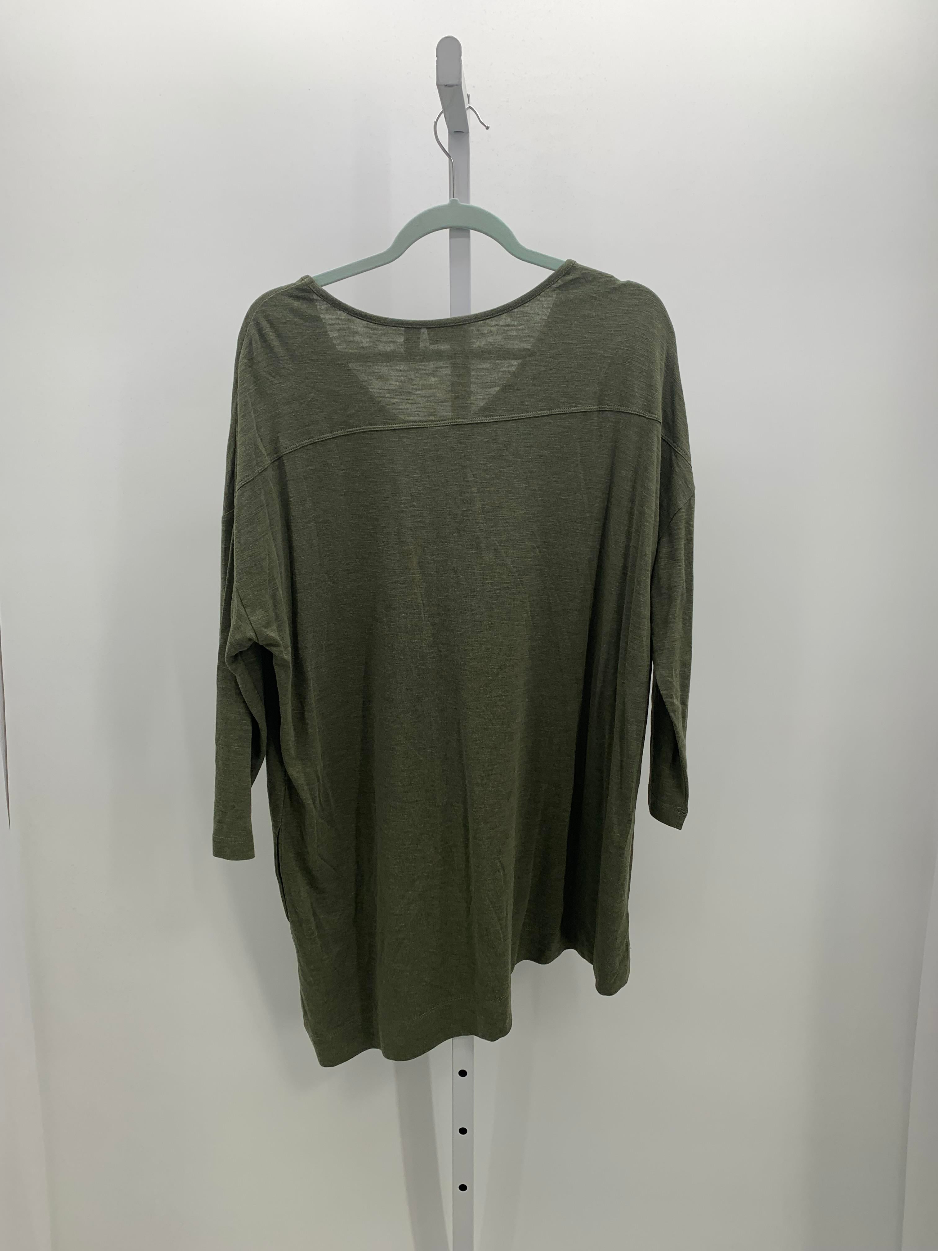 LOGO Size Medium Misses Long Sleeve Shirt
