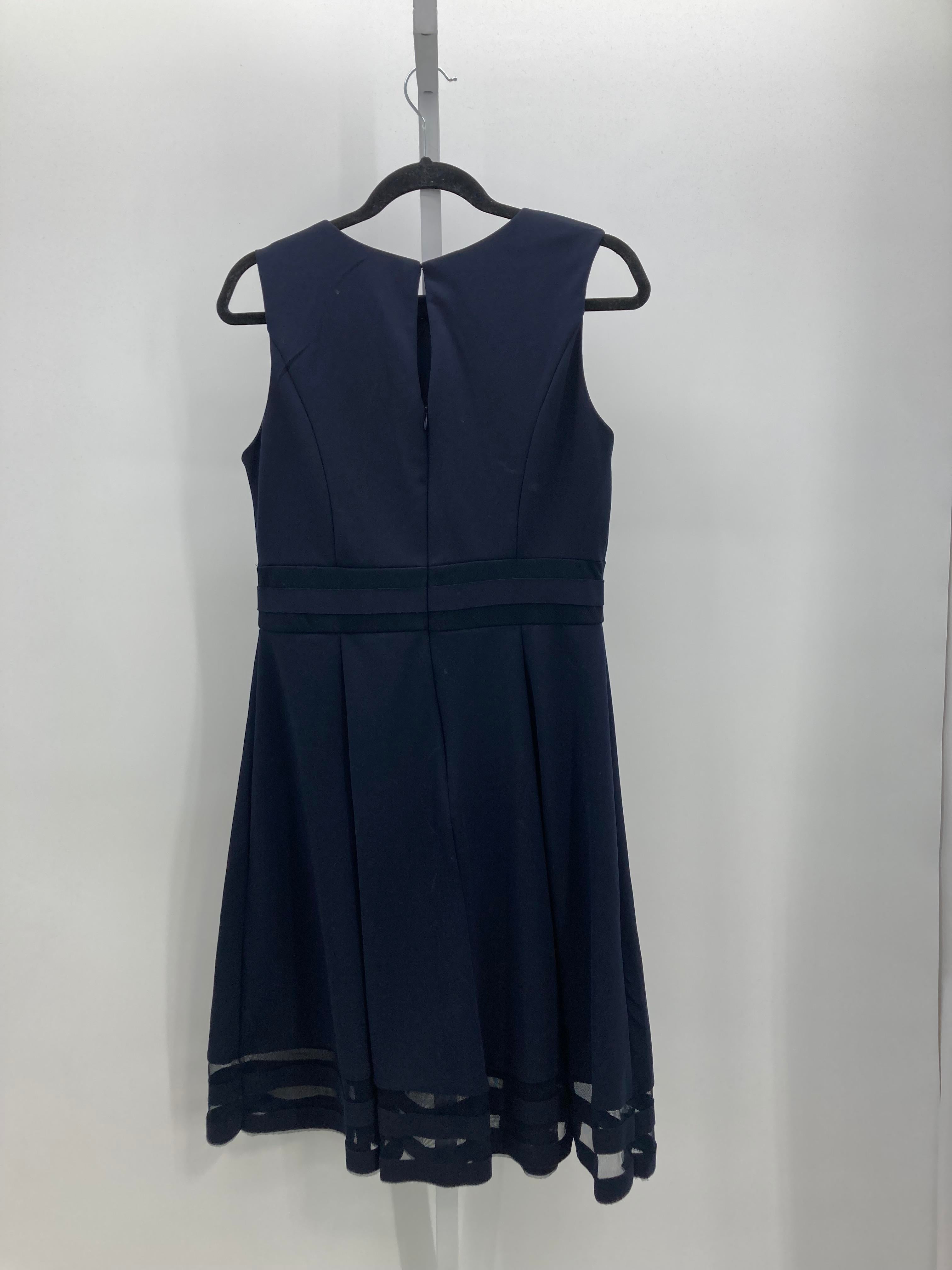 Liz Claiborne Size 10 Misses Sleeveless Dress