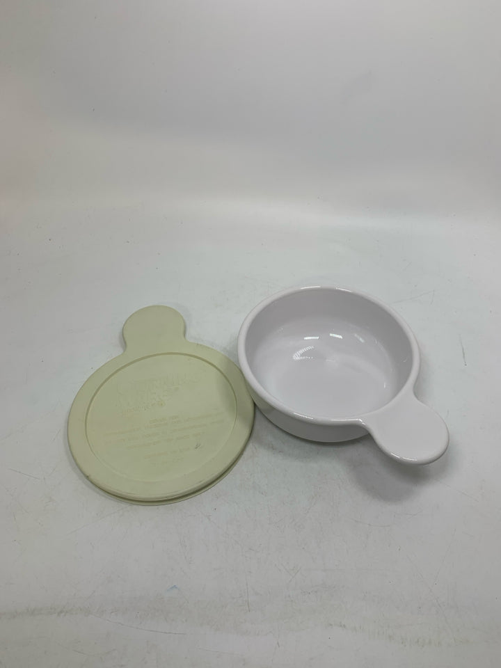 SMALL BAKING DISH W/ HANDLE COVER.