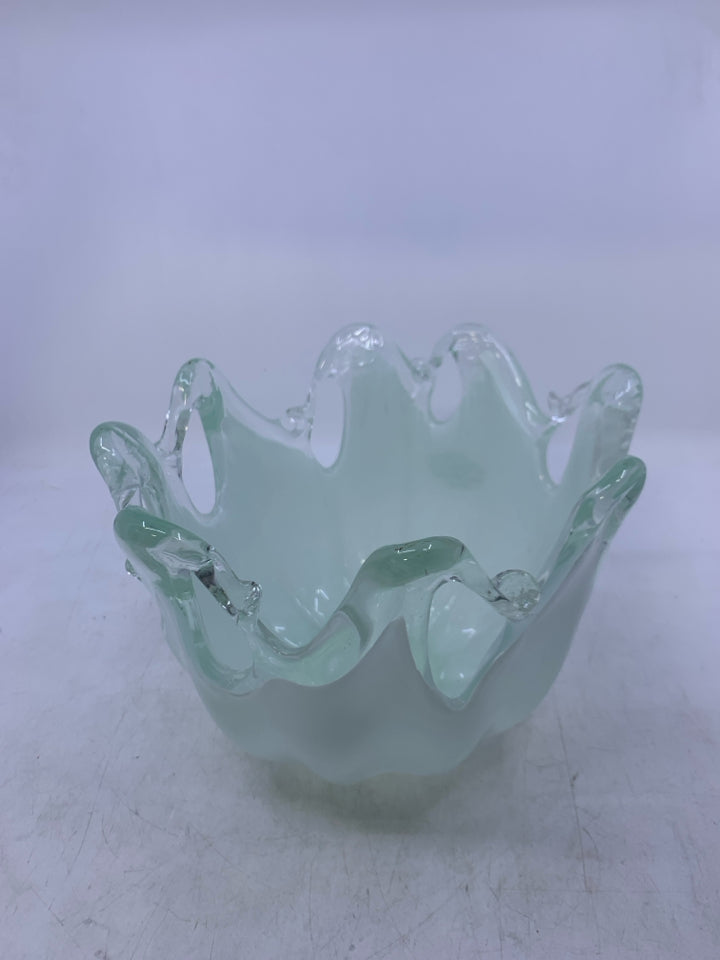 ABSTRACT HEAVY WHITE/CLEAR GLASS CENTERPIECE BOWL.
