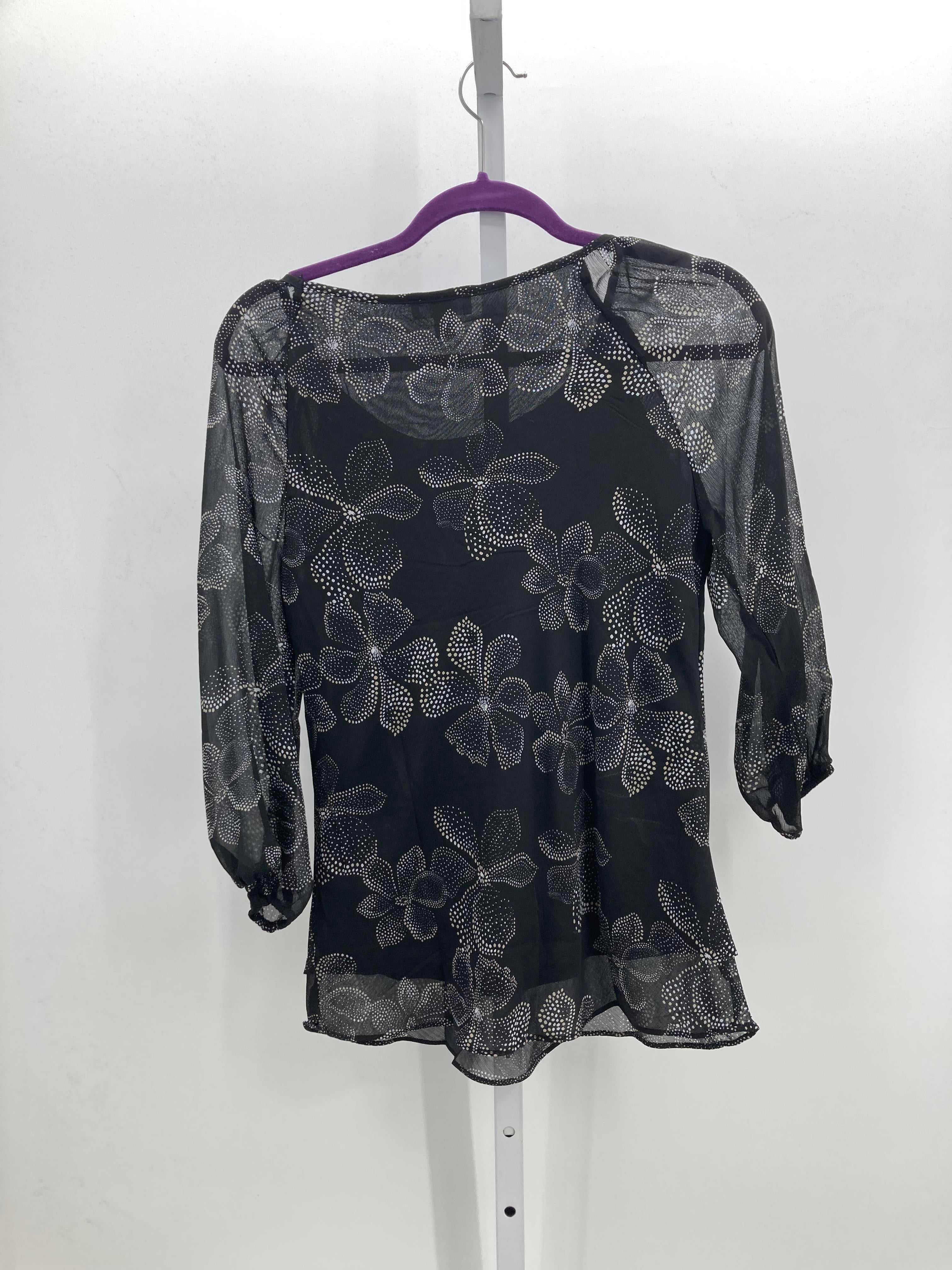 Size Small Misses 3/4 Sleeve Shirt