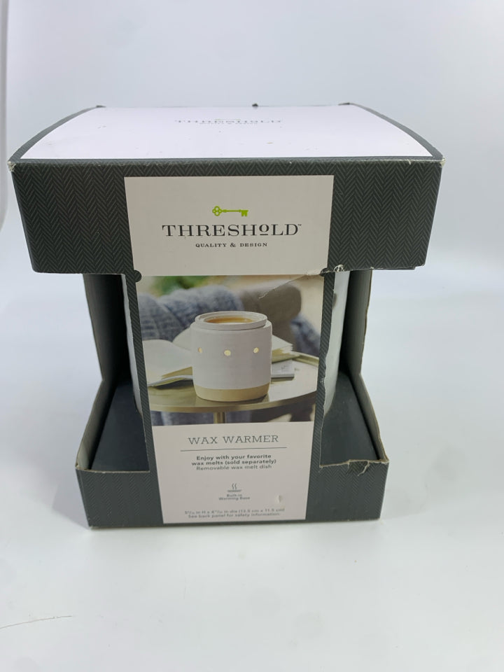 NIB WHITE THRESHOLD WAX WARMER.