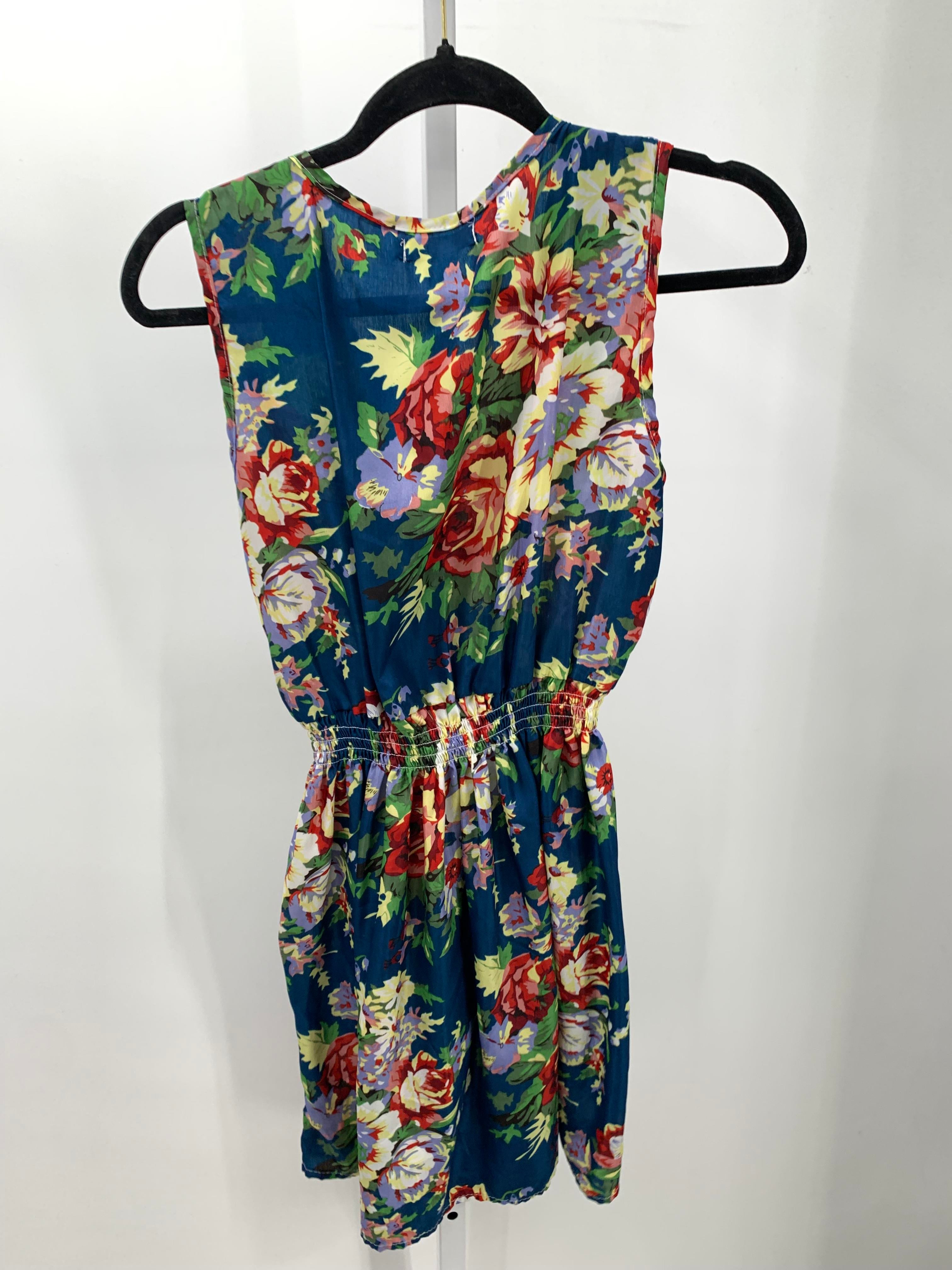 Size Large Misses Sleeveless Dress