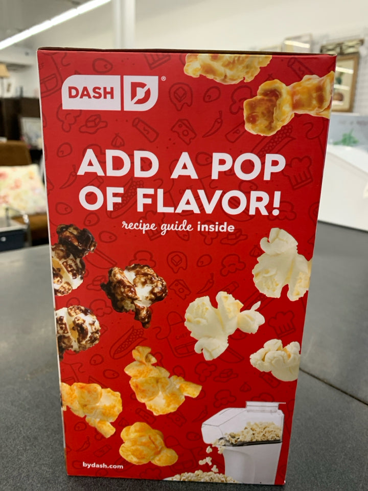 NIB POPCORN MAKER DASH.
