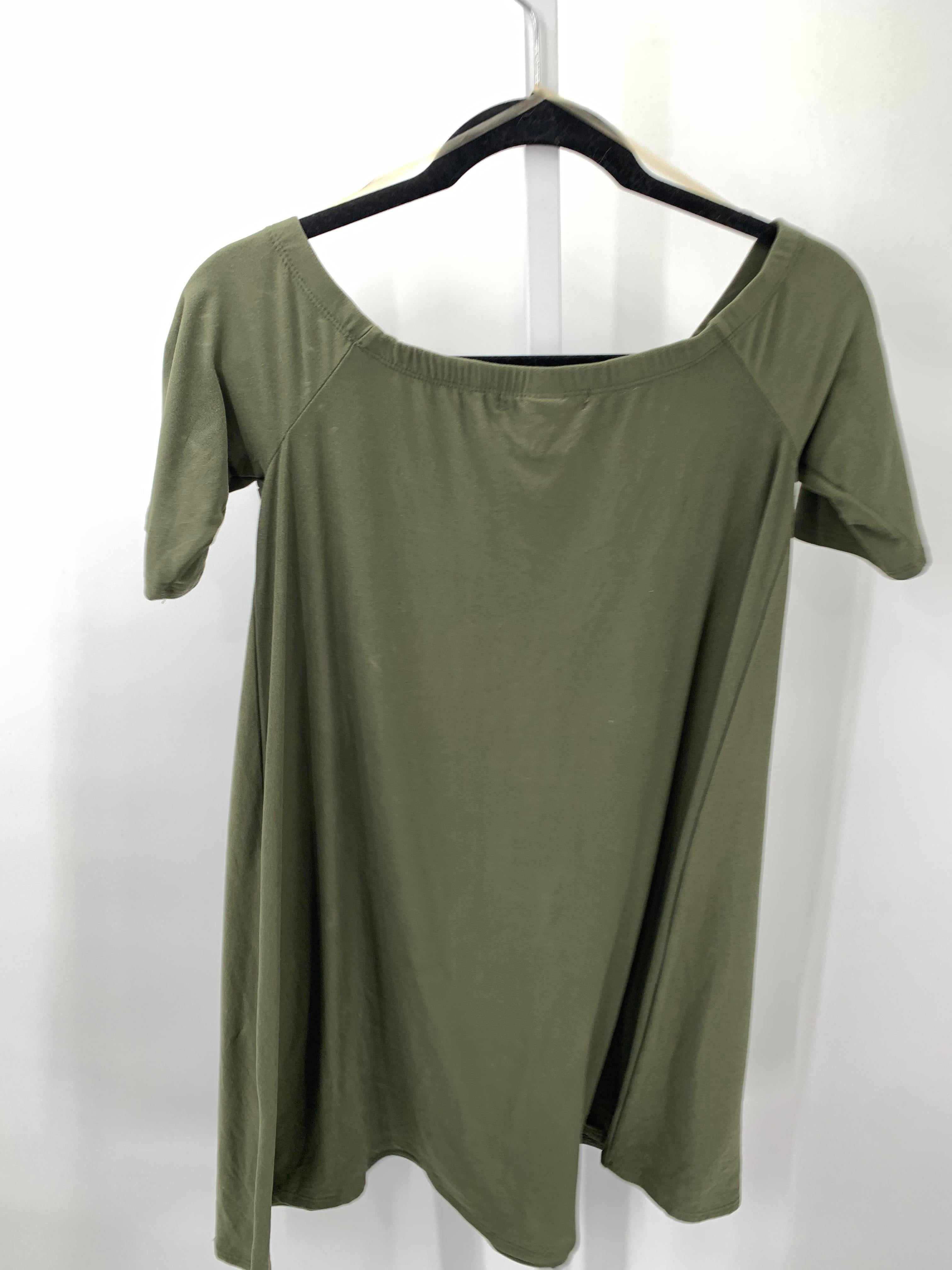 Planet Gold Size Medium Juniors Short Sleeve Dress