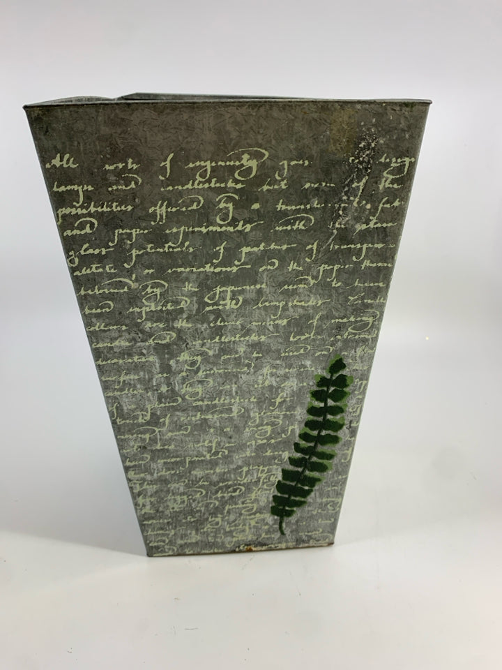 SCRIPT-STYLE SQUARE TIN PLANTER W/PAINTED LEAVES.