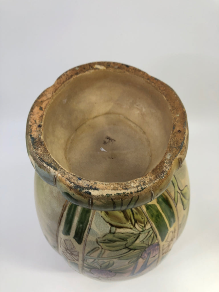 VTG BIRD PAINTED URN STYLE VASE.