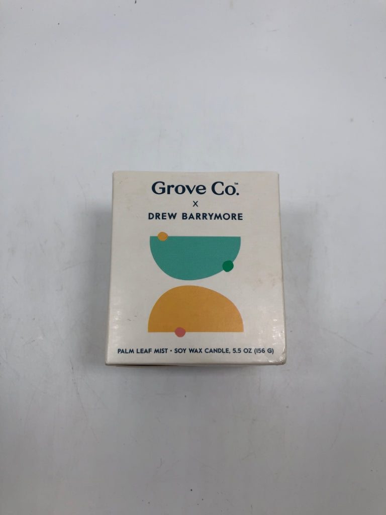 NIB PALM LEAF MIST CANDLE-DREW BARRYMORE.