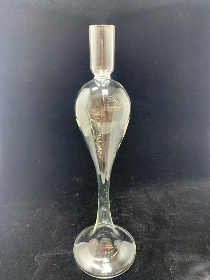 CLEAR GLASS MILANO TAPER CANDLE STICK.