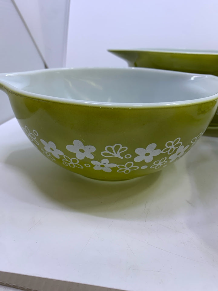 3 VTG GREEN/WHITE CINDERELLA HANDLES BOWLS.