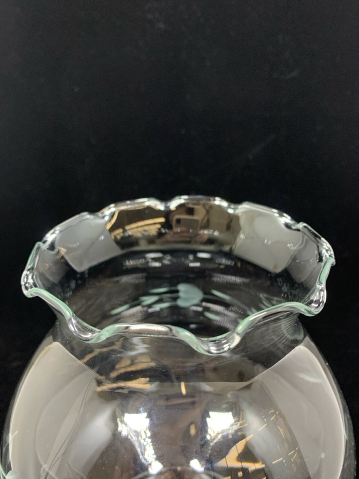 ETCHED FLORAL HURRICANE BOWL W/RUFFLED EDGE.