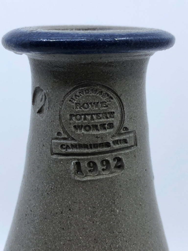 BLUE GREY SALT GLAZE ROWE POTTERY WORKS NARROW NECK VASE.
