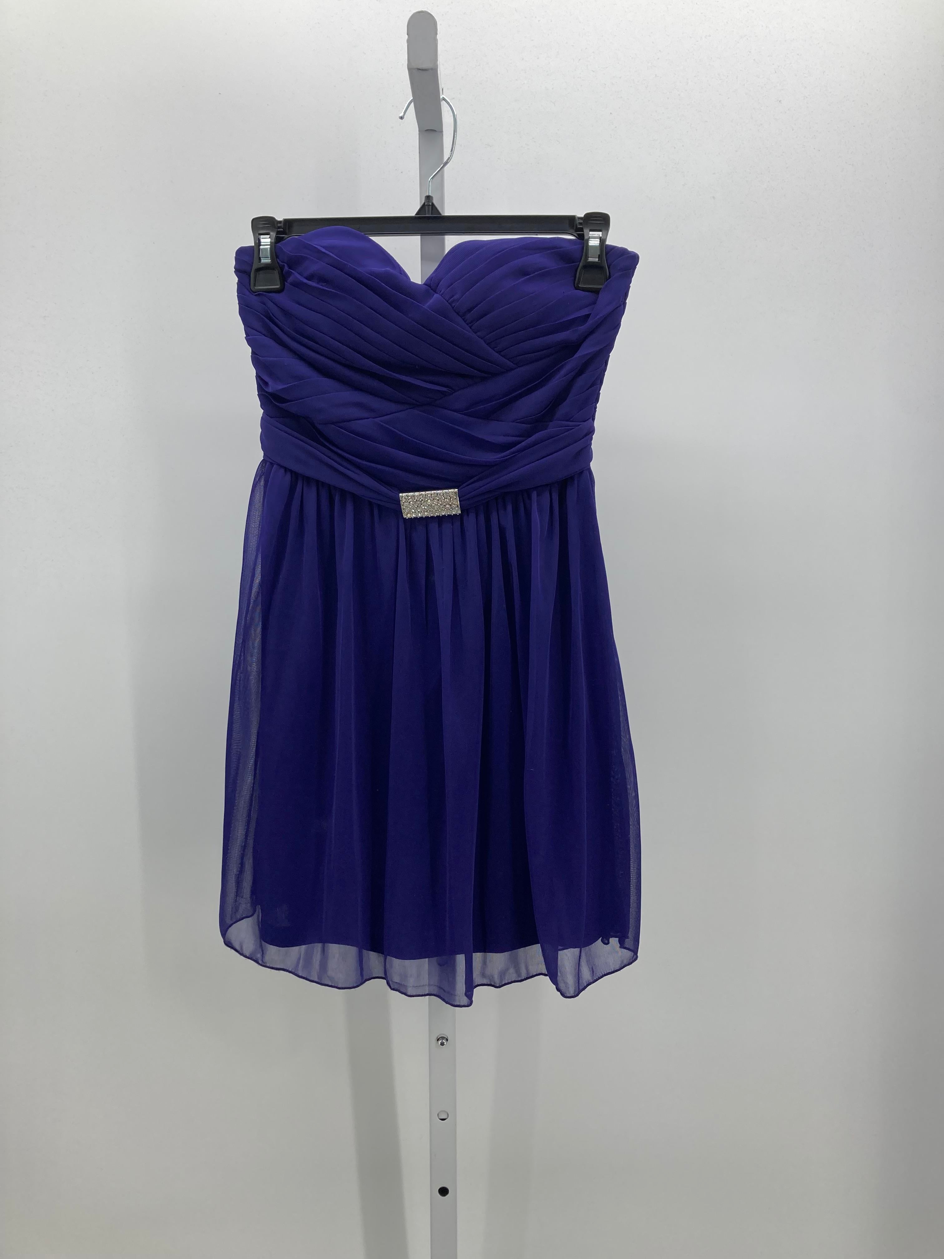 Teeze Me Size 3 Juniors Sleeveless Dress
