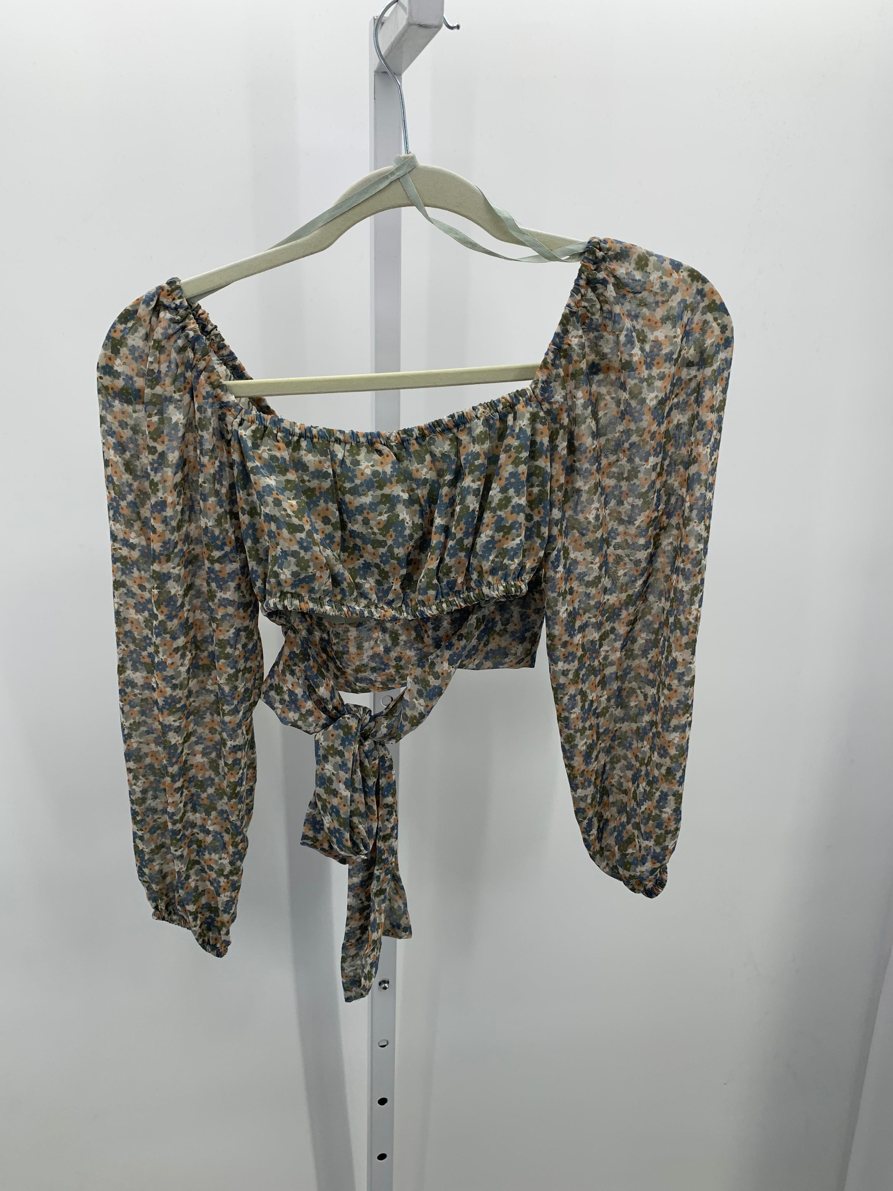 Japna Size Small Juniors Long Sleeve Shirt