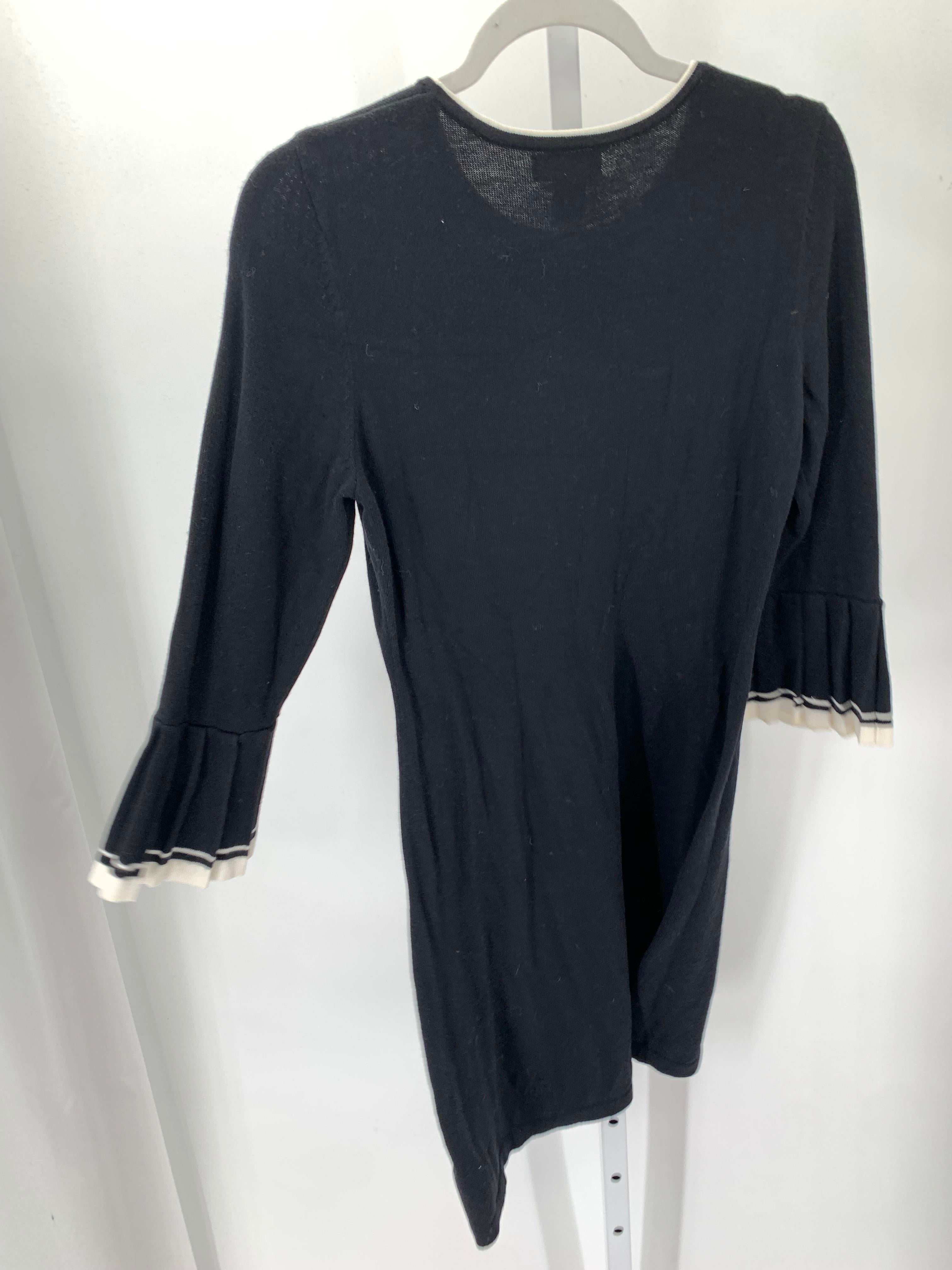 Adrienne Vittadini Size Medium Misses Long Sleeve Dress