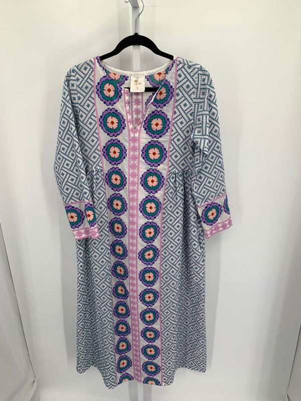Size Small Misses Long Sleeve Dress