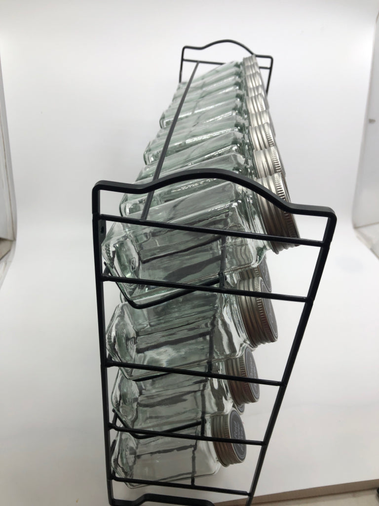 36PC SPICE RACK W/EXTRA LABELS.