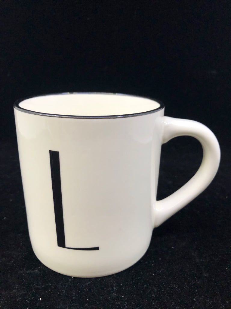 "L" BLACK/WHITE COFFEE MUG.