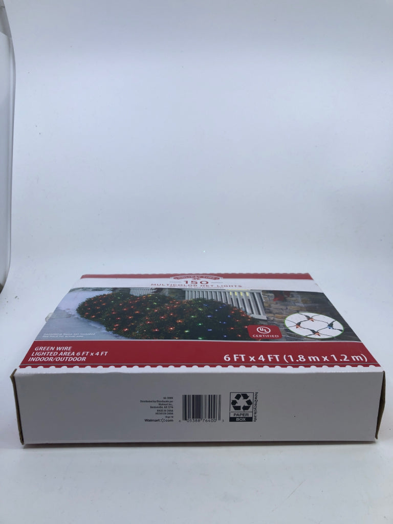NIB MULTICOLRED NET LIGHTS.