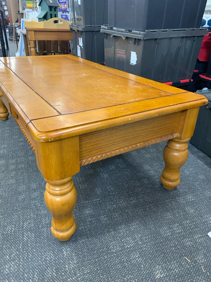 WOOD COFFEE TABLE W DRAWER.