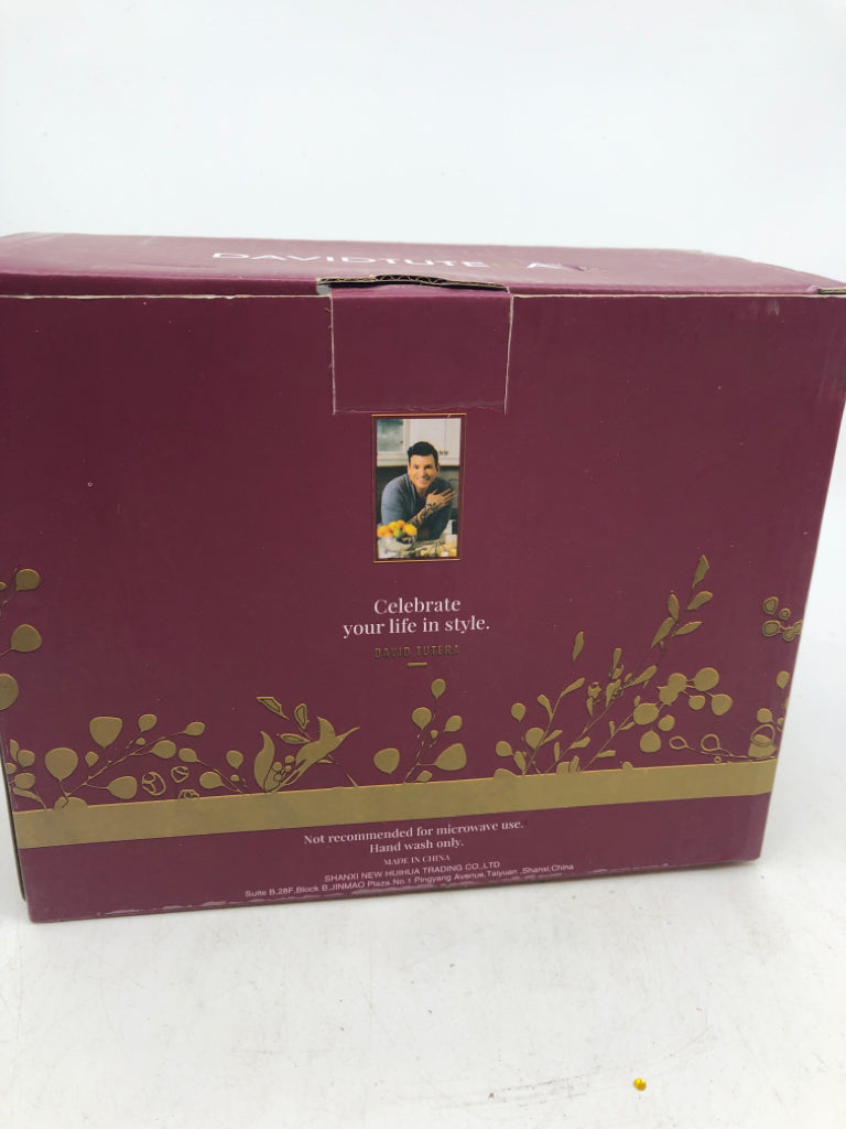 NIB 2 DECORATIVE MARTINI SET.