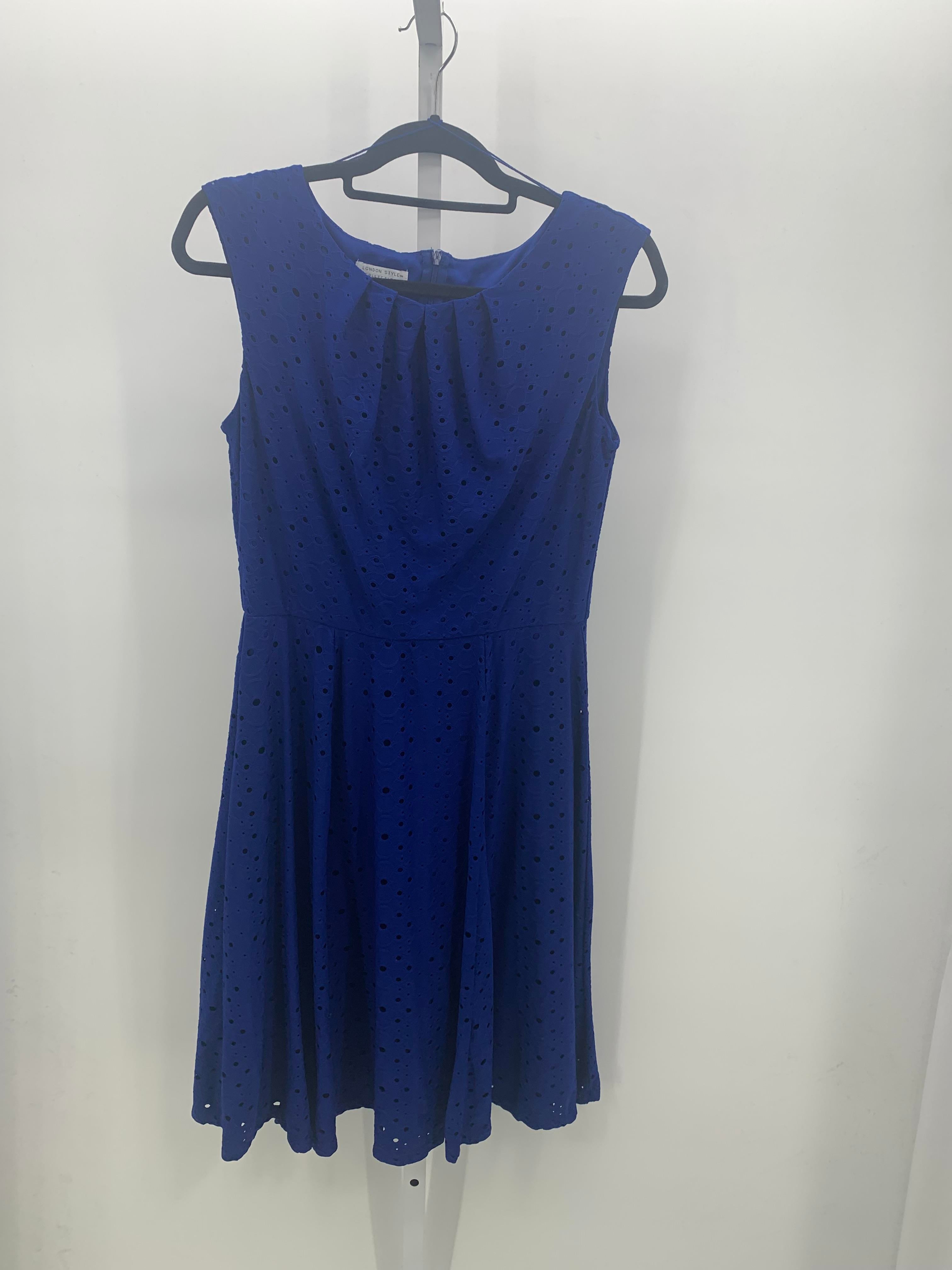 London Style Size 10 Misses Sleeveless Dress