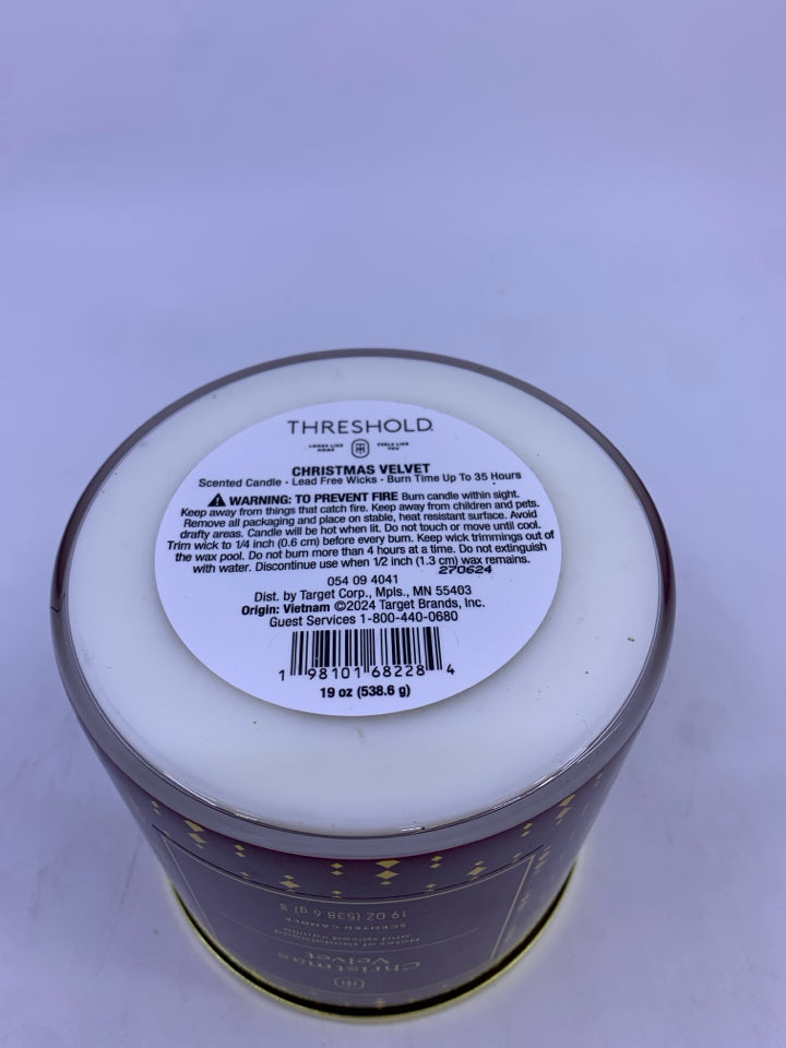 CHRISTMAS VELVET CANDLE.