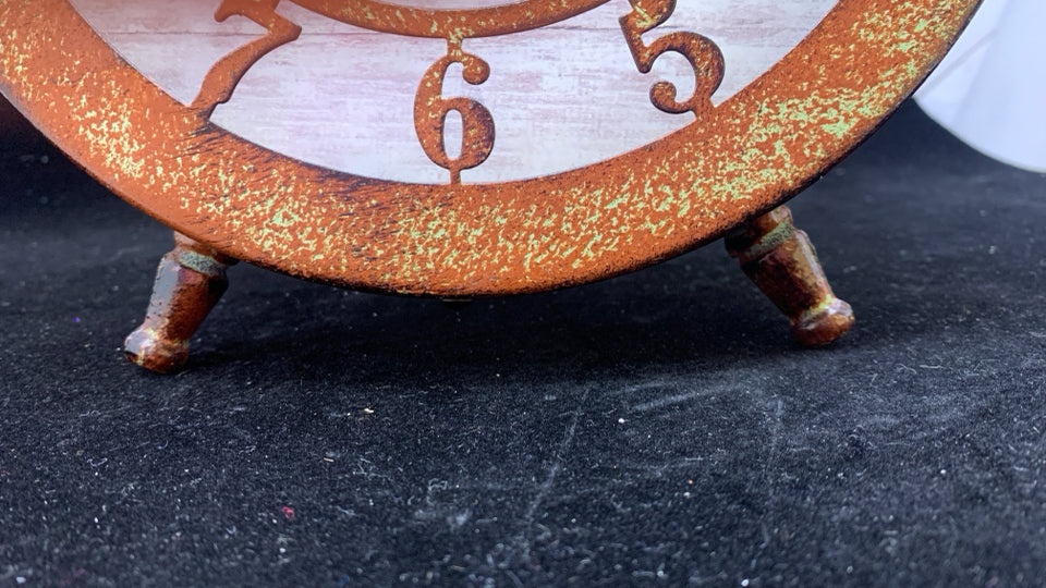 RUSTIC DESK CLOCK.