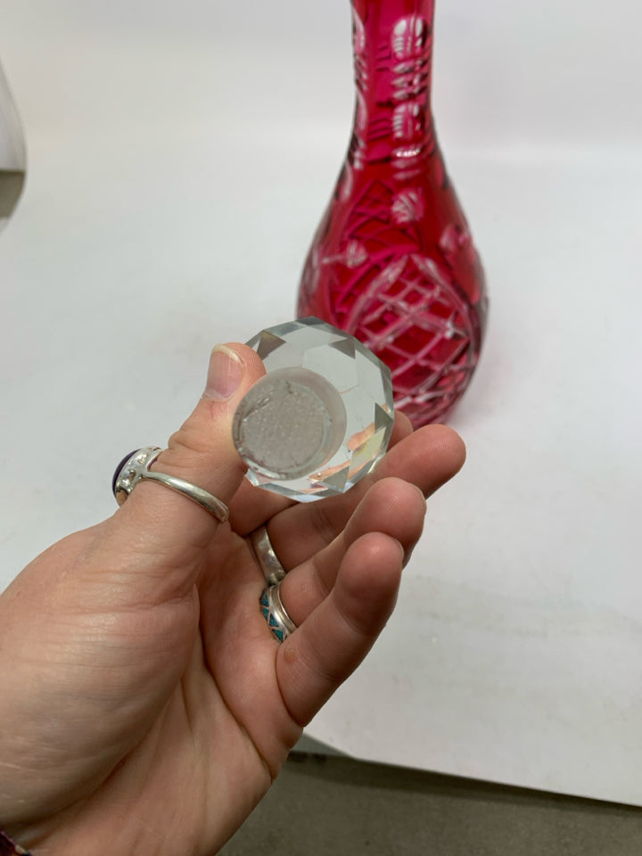 VTG HEAVY ETCHED FLOWERS CRYSTAL DECANTER.