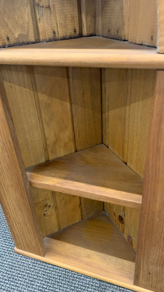 2PC VTG WOOD CORNER SHELF W/ 4 SHELVES, CABINET.