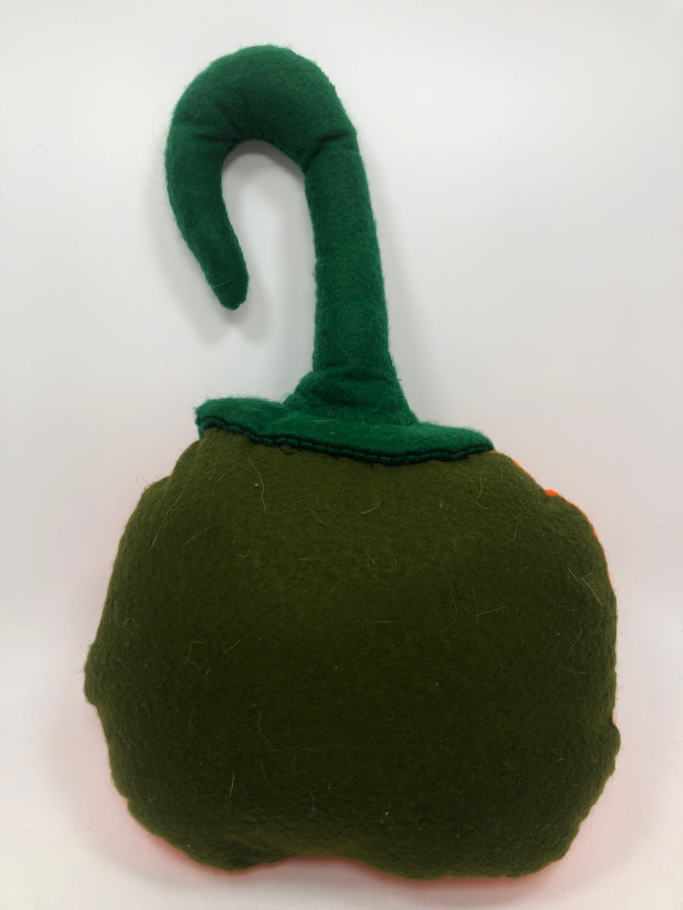 FELT PUMPKIN W/FACE.