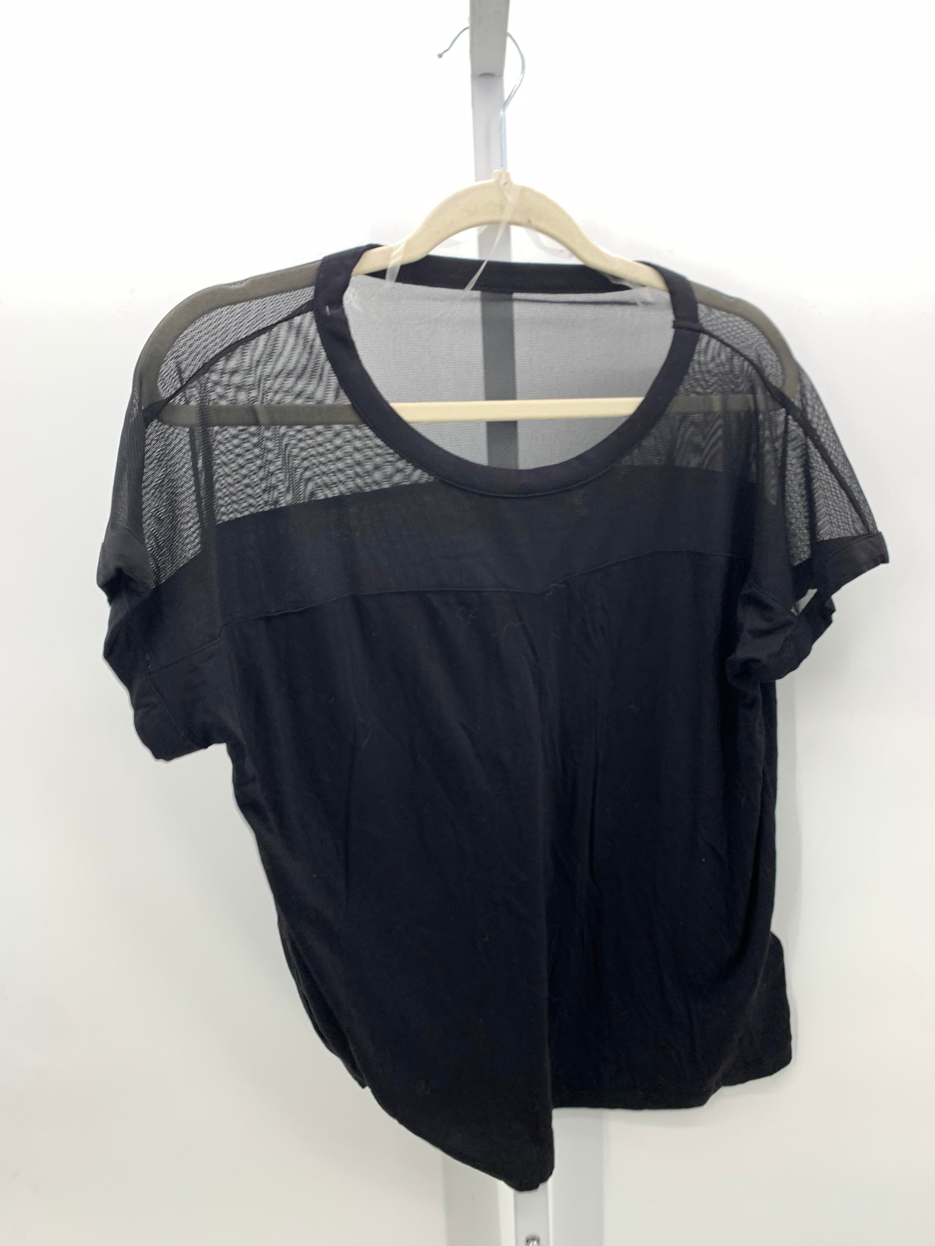 Tahari Size Medium Misses Short Sleeve Shirt