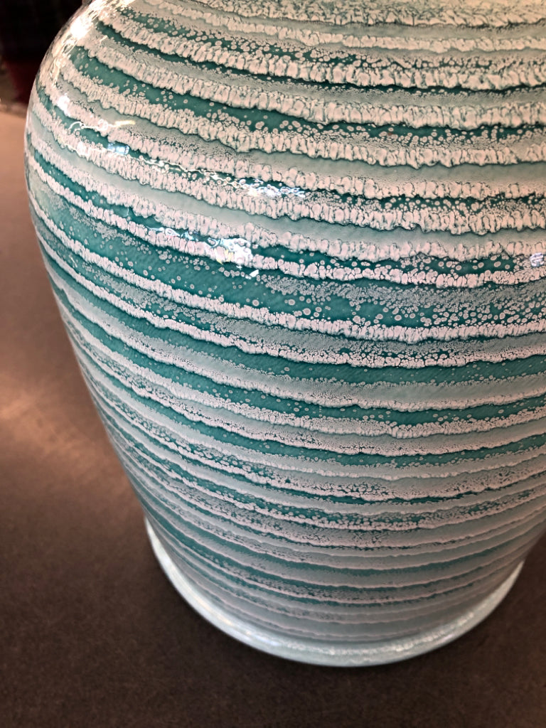 BLUE STRIPPED LAMP W/WHITE FLARE SHADE.