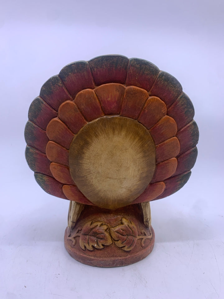 WOOD TURKEY STATUE FOOTED BASE.