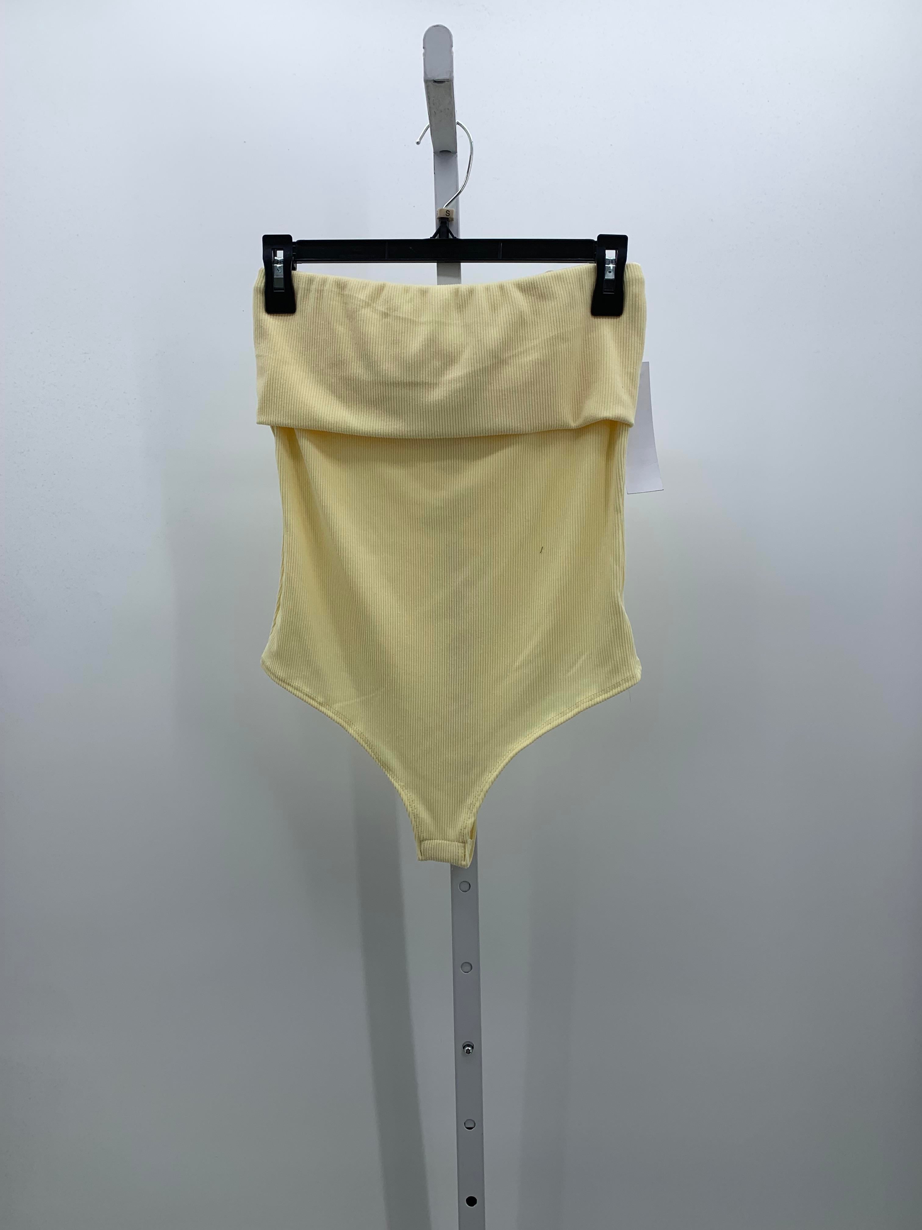 Size Medium Juniors Tank