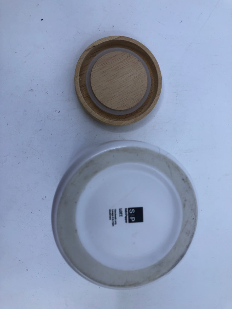 BLACK AND WHITE TEA CANISTER W WOOD TOP.