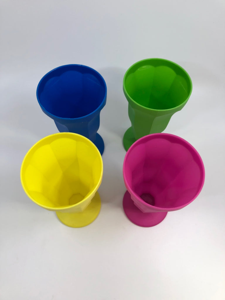4PC MULTICOLORED PLASTC SUNDAE CUPS.