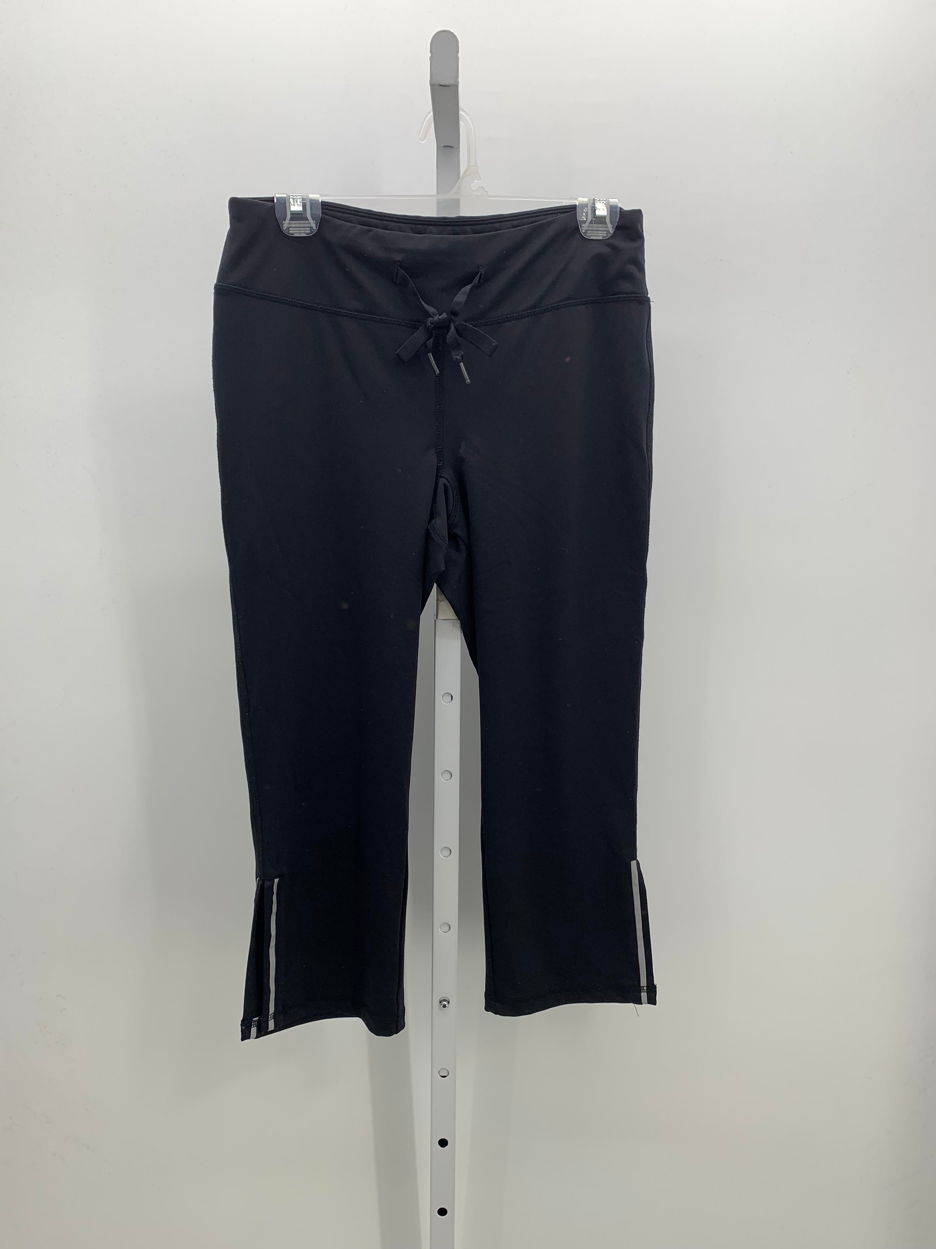 Everlast Size Medium Misses Capri Pants