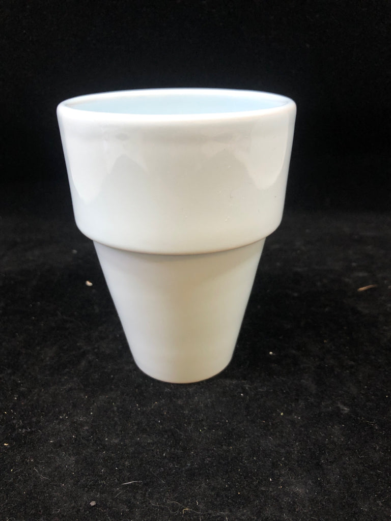 LIGHT BLUE CERAMIC PLANTER.