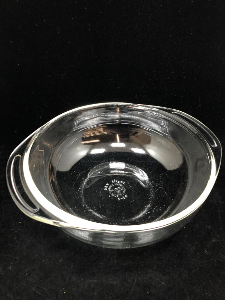 PYREX CLEAR GLASS BOWL.