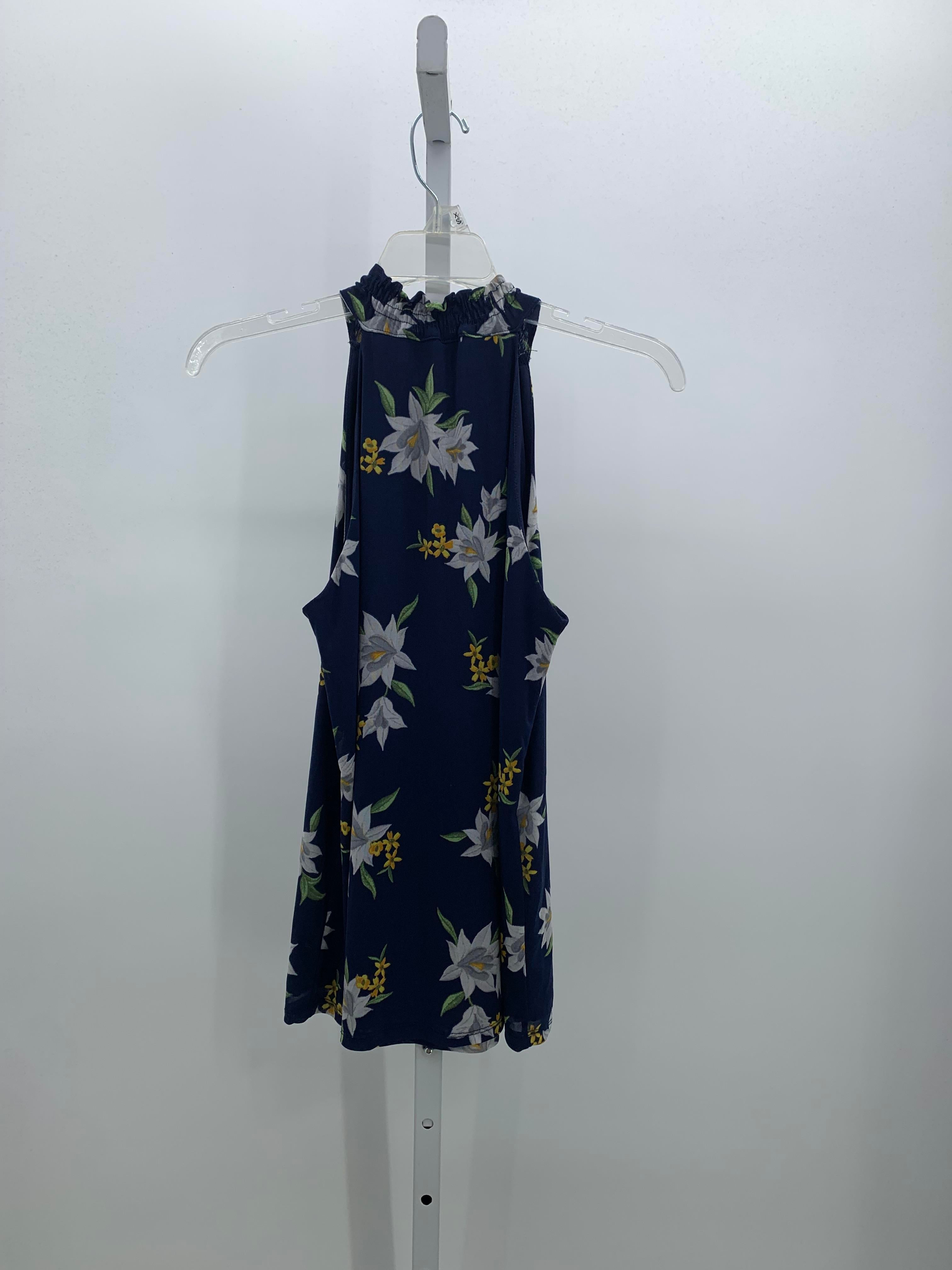 DNA Size Small Juniors Sleeveless Shirt