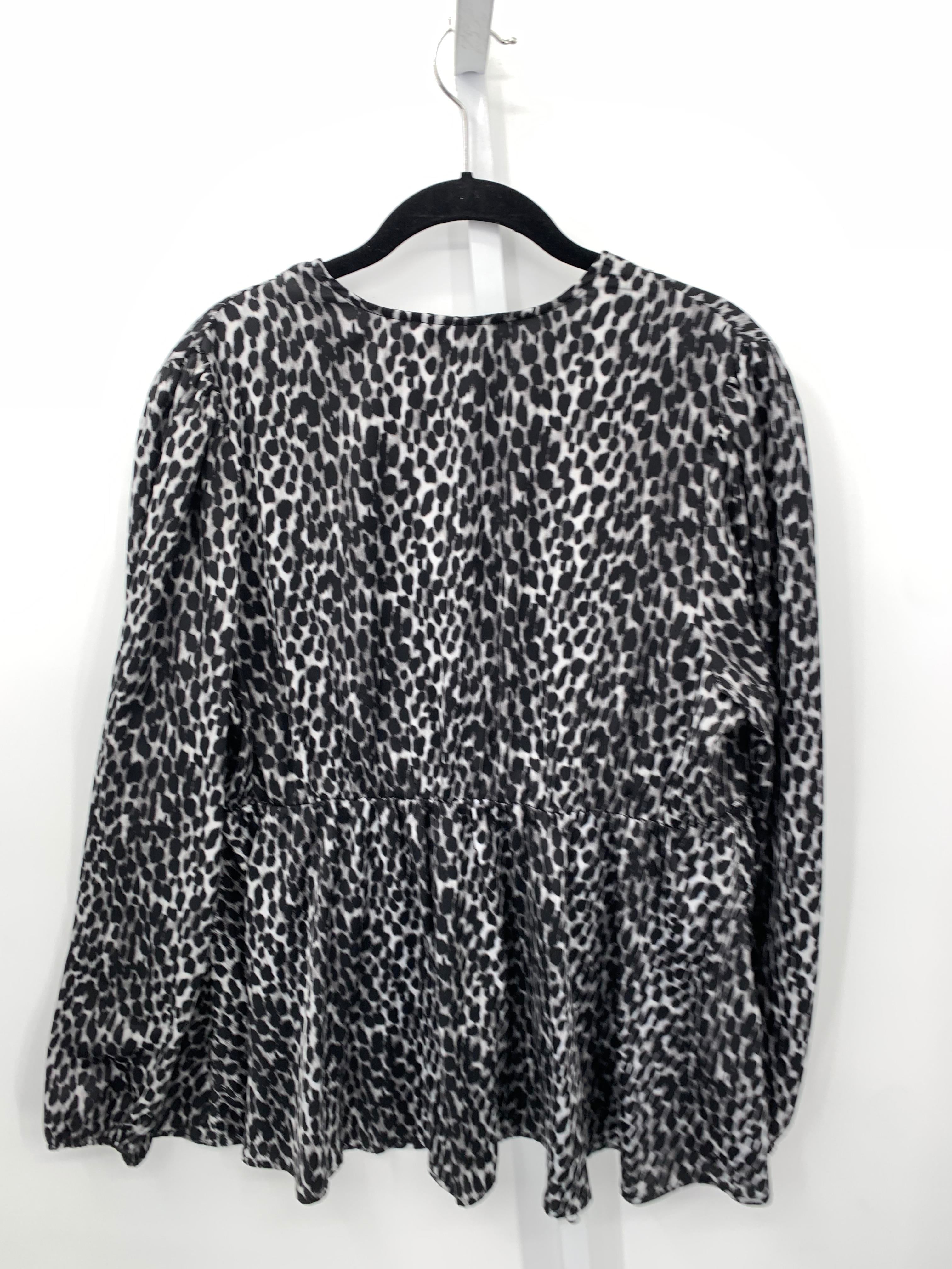 Torrid Size 0X Womens Long Sleeve Shirt