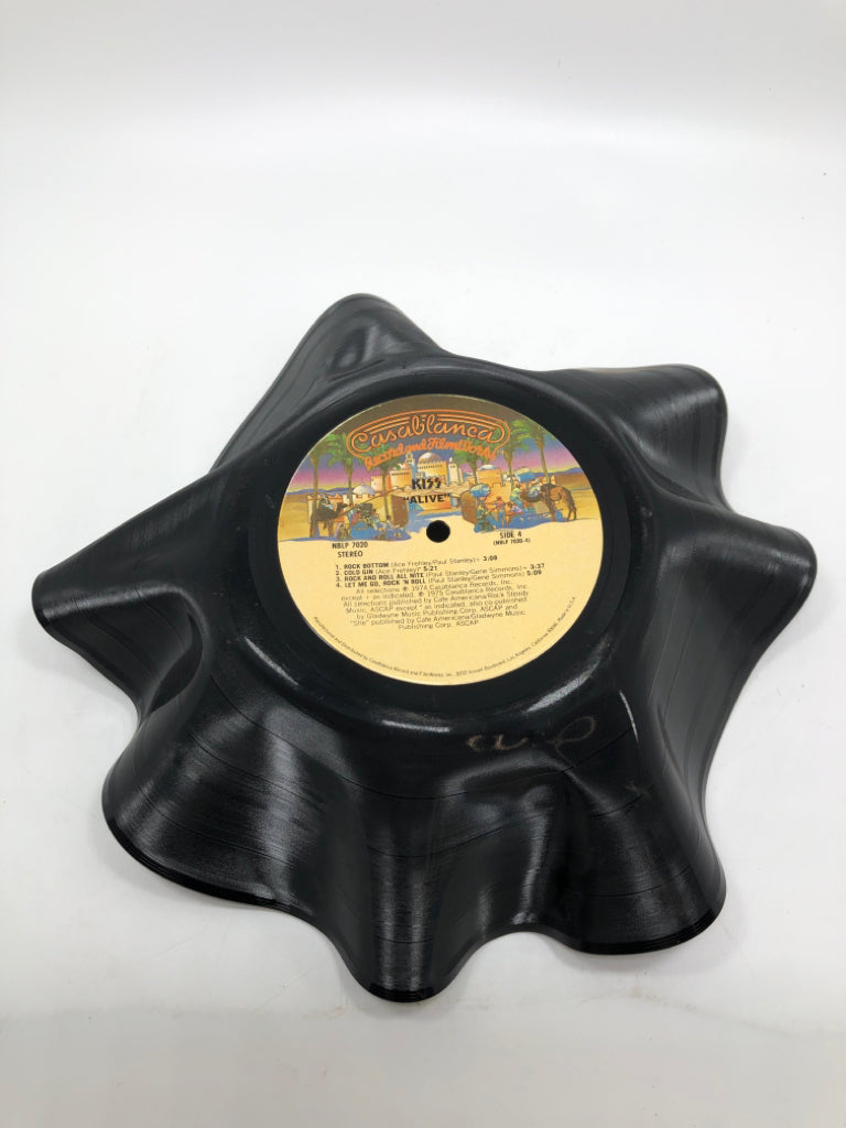 KISS "ALIVE" RUFFLED RECORD BOWL.