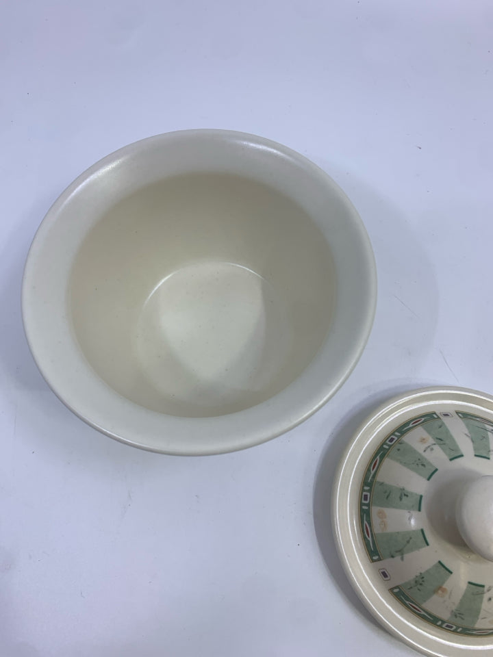 GARDEN THEME COVERED SUGAR BOWL.