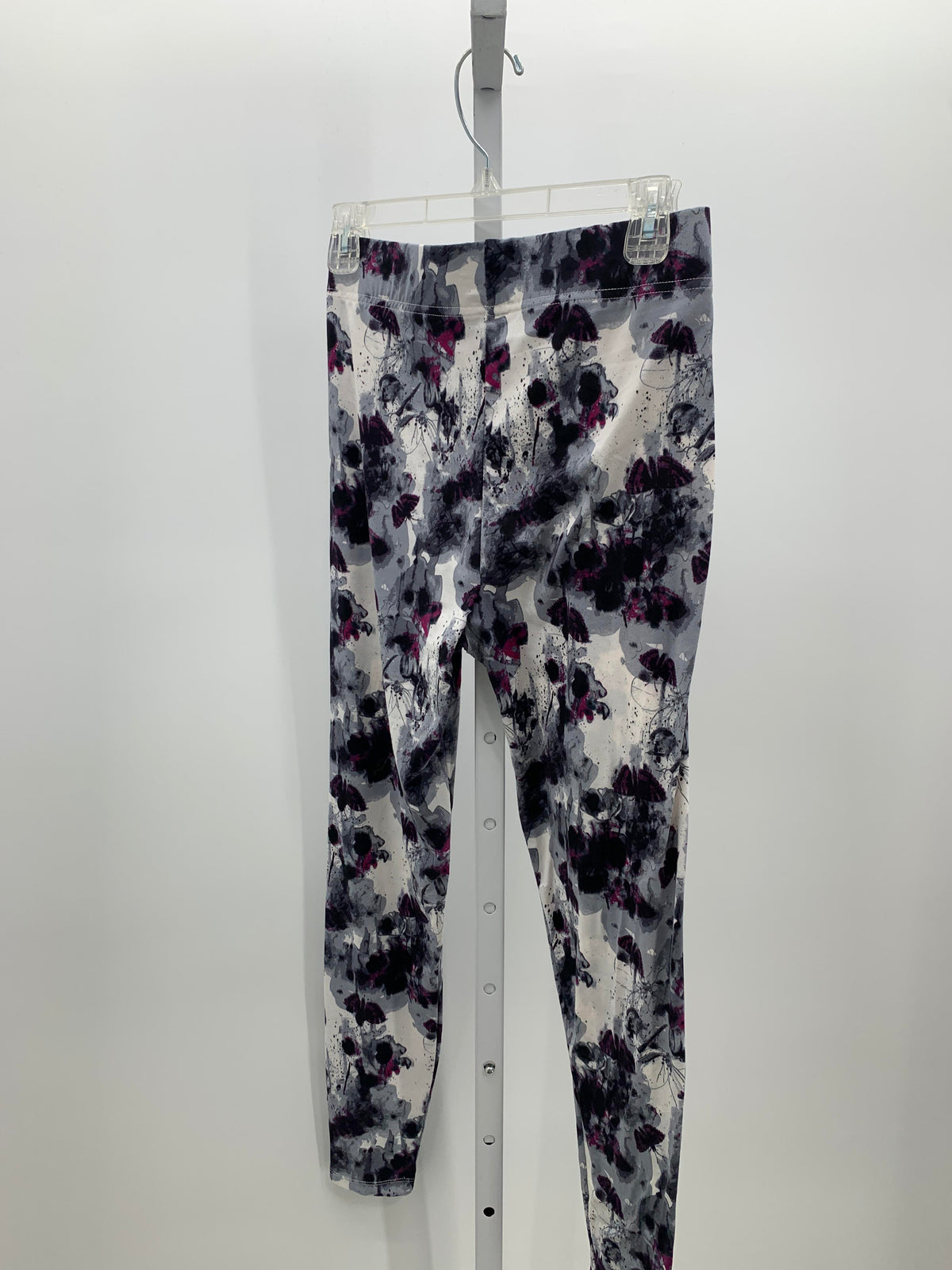 just be Size Large Misses Leggings