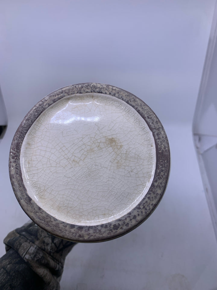 LARGE CERAMIC WHITE/GREY CRACKLE W/ FLOWERS PILLAR CANDLE HOLDER.