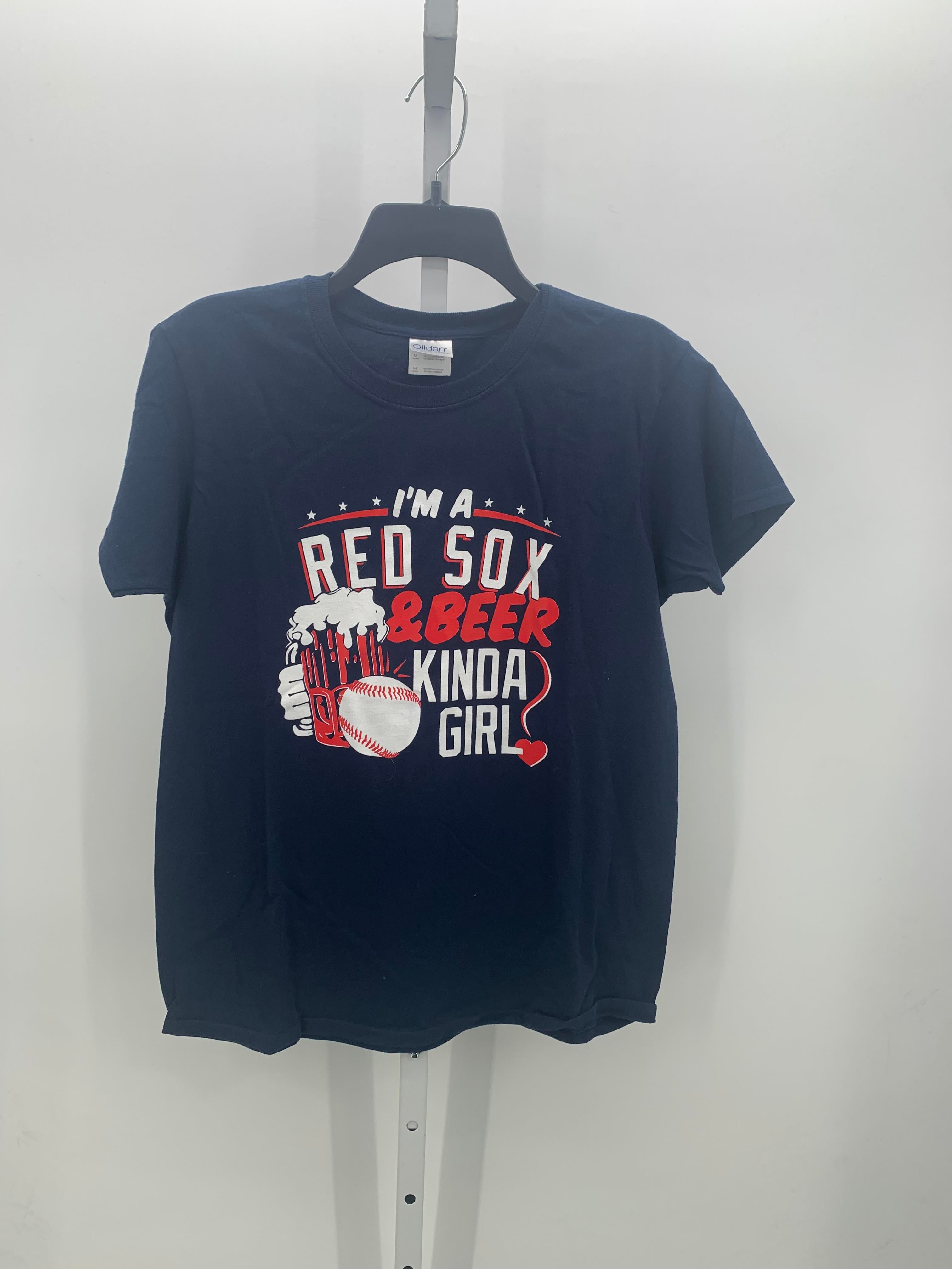 Gildan Size Medium Misses Short Sleeve Shirt