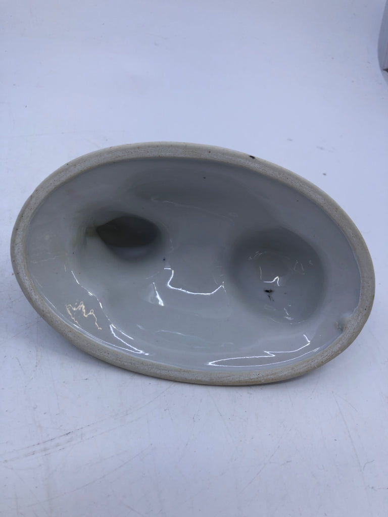 CERAMIC DARK BLUE/GREEN PINK ROSTER OVAL DISH W/COVER.