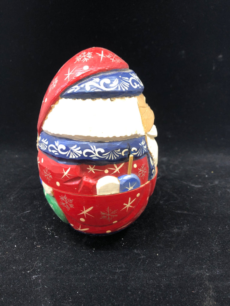 3PC HAND-CARVED SANTA NESTING DOLLS.